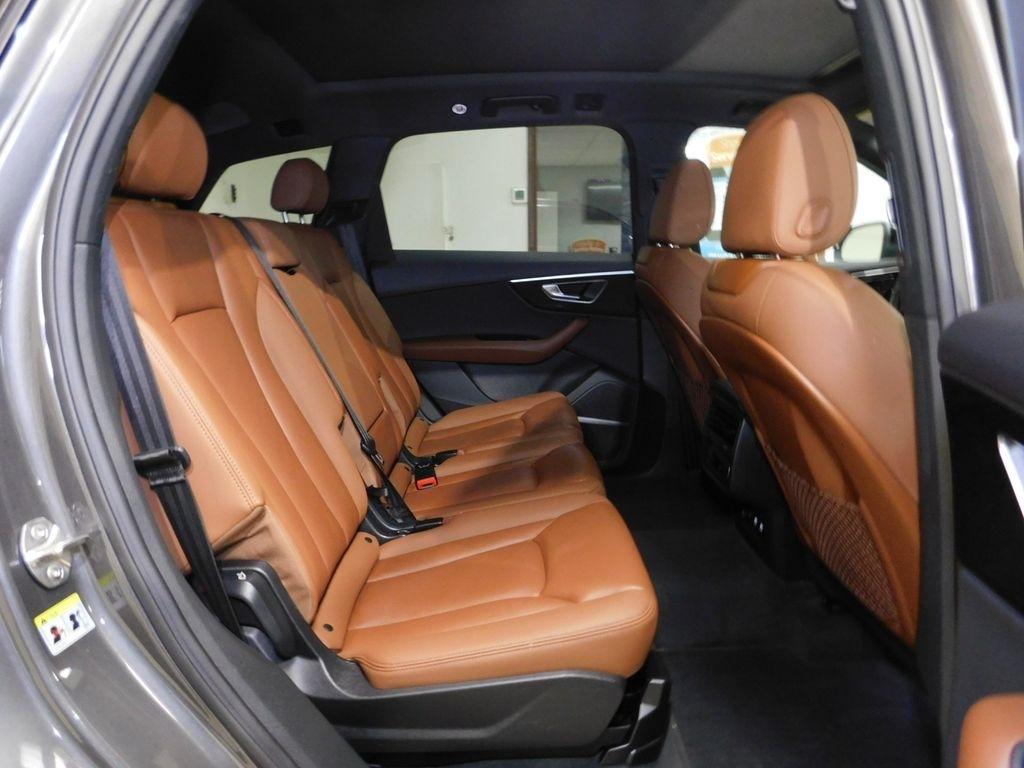 Audi Q7 Premium Plus 55 TFSI quattro 2021