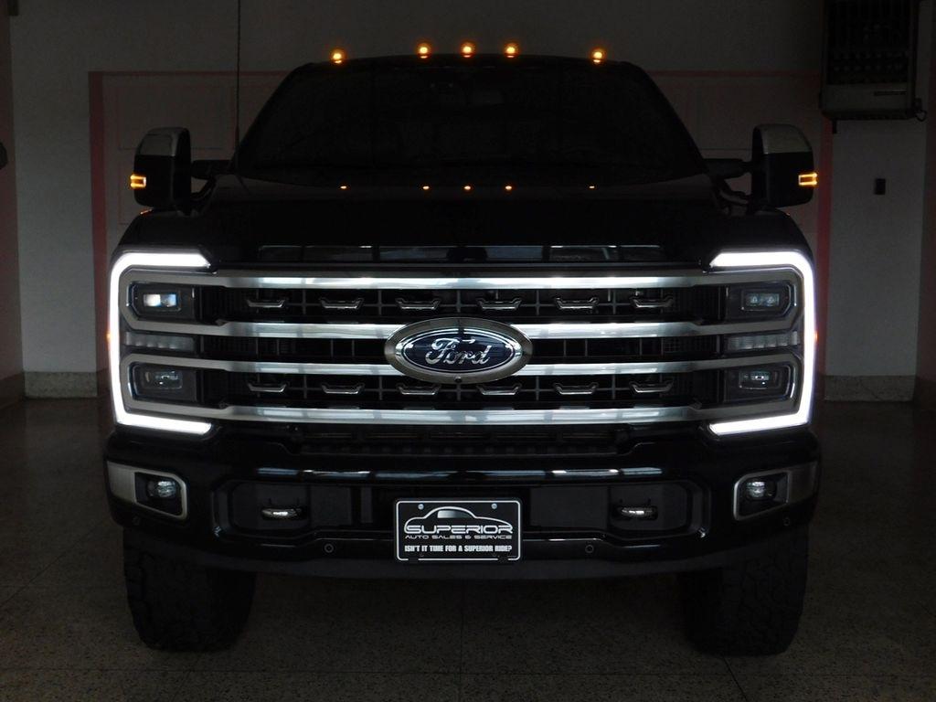 Ford F-350 SD Platinum Crew Cab Long Box 4WD 2024