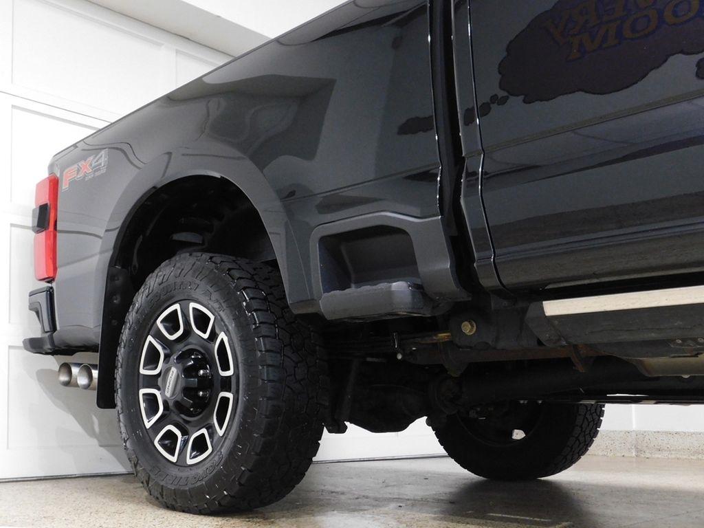 Ford F-350 SD Platinum Crew Cab Long Box 4WD 2024