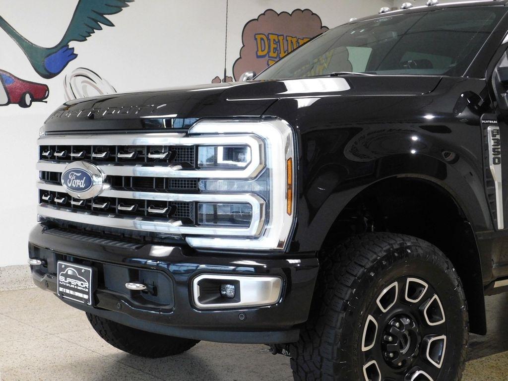 Ford F-350 SD Platinum Crew Cab Long Box 4WD 2024