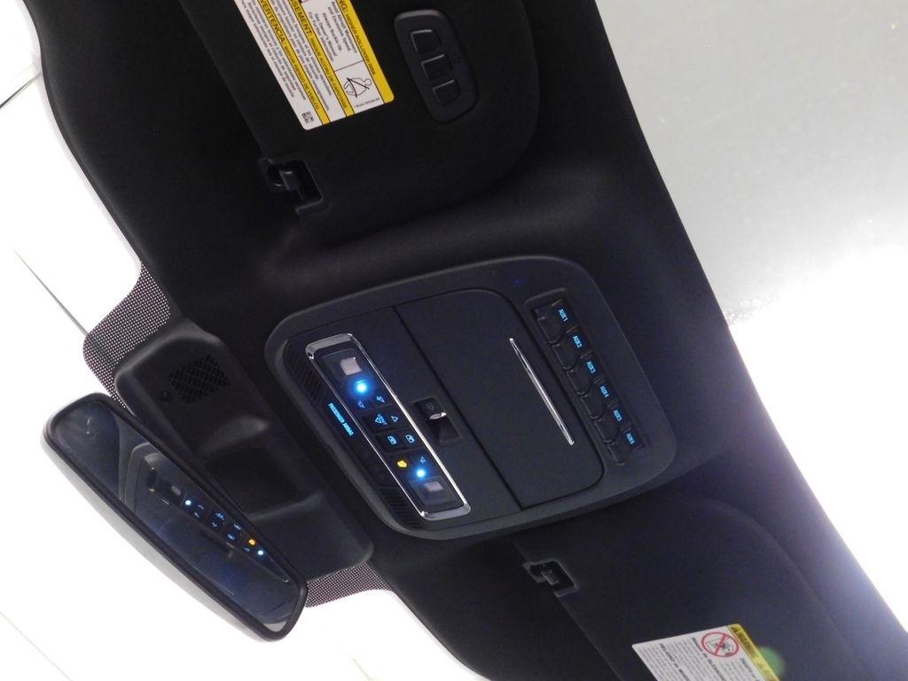 Ford F-350 SD Platinum Crew Cab Long Box 4WD 2024