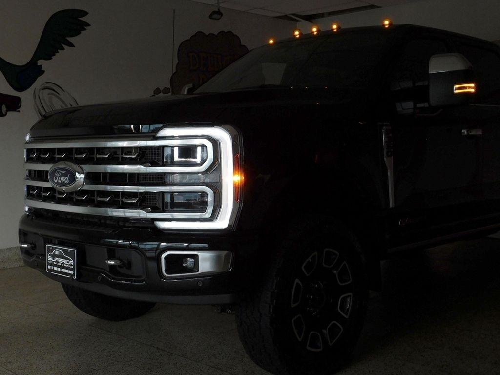 Ford F-350 SD Platinum Crew Cab Long Box 4WD 2024