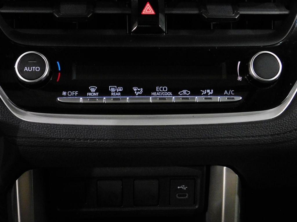 Toyota Corolla Cross LE AWD 2023