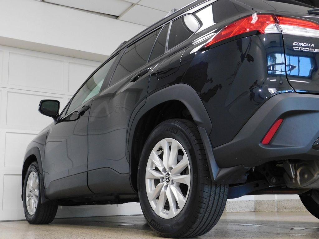 Toyota Corolla Cross LE AWD 2023