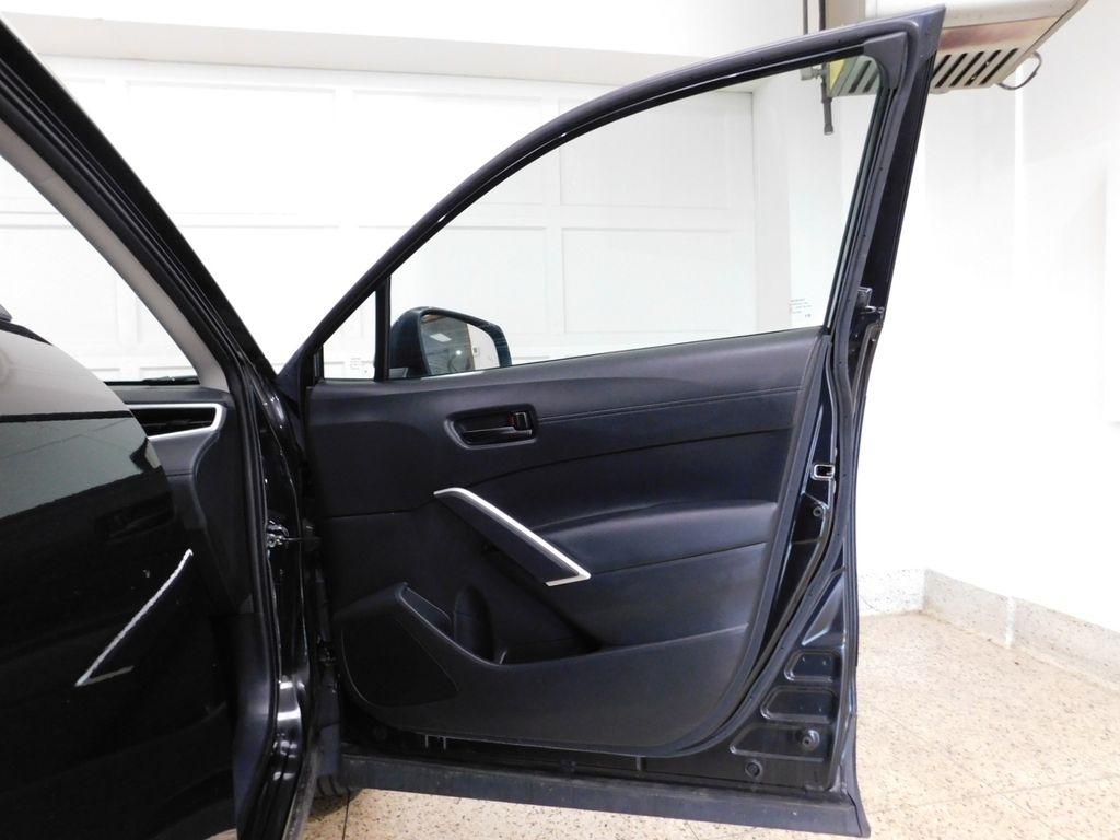 Toyota Corolla Cross LE AWD 2023