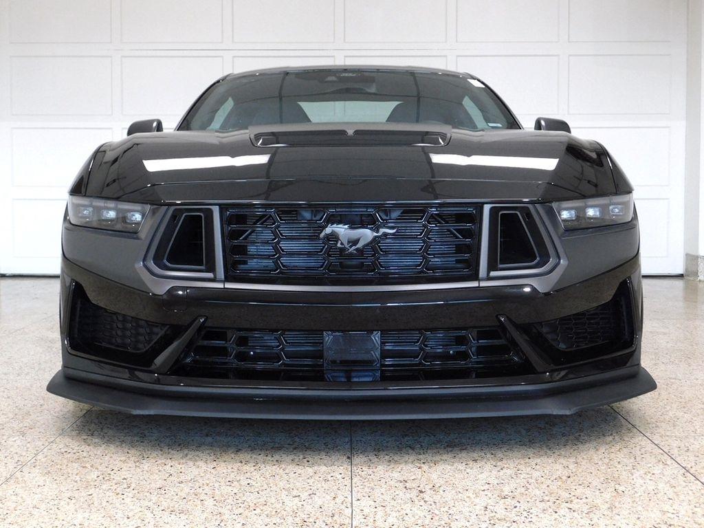 Ford Mustang Dark Horse 2025