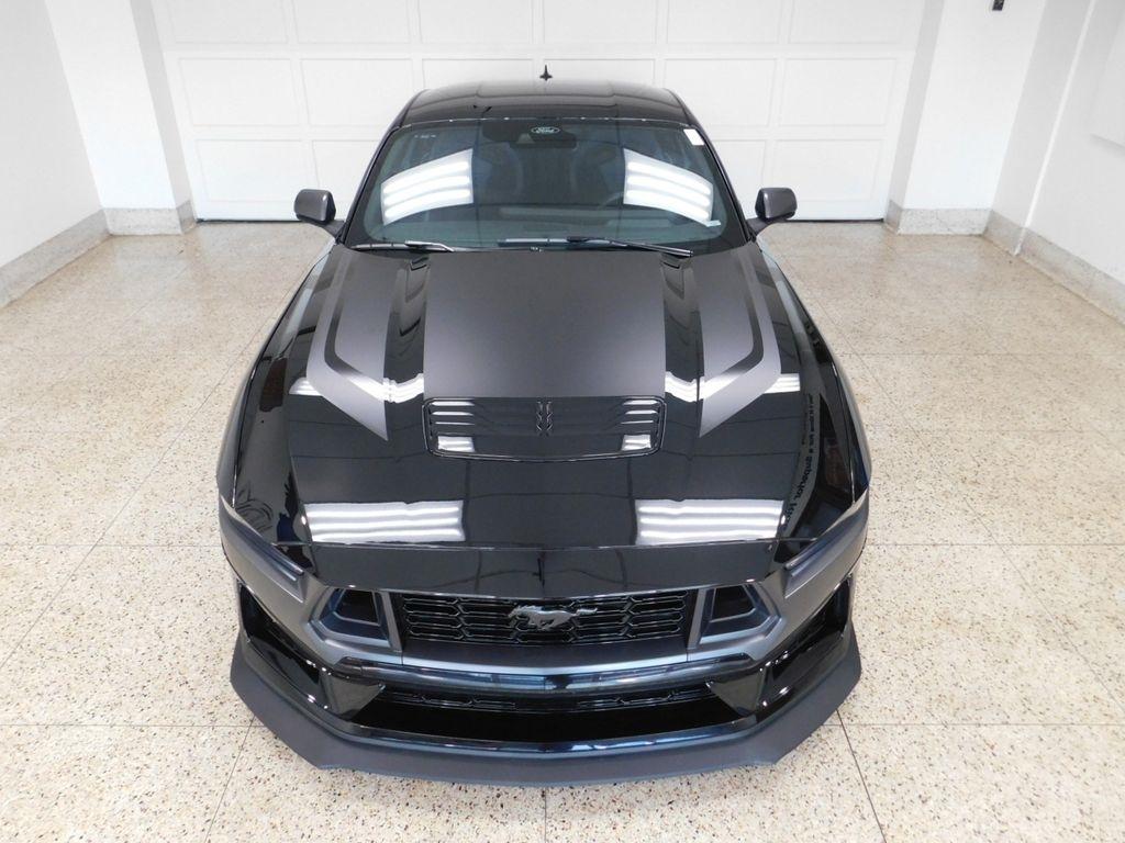 Ford Mustang Dark Horse 2025