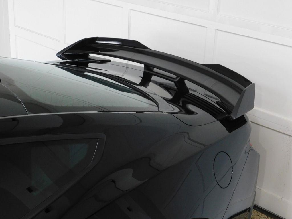 Ford Mustang Dark Horse 2025