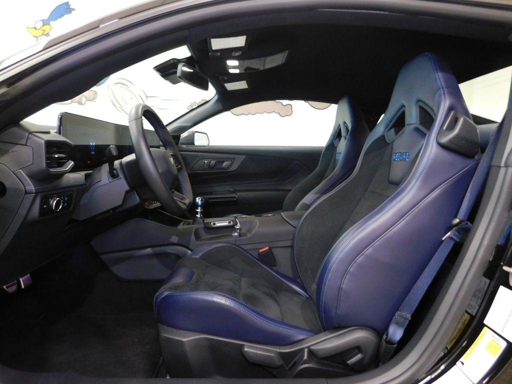 Ford Mustang Dark Horse 2025