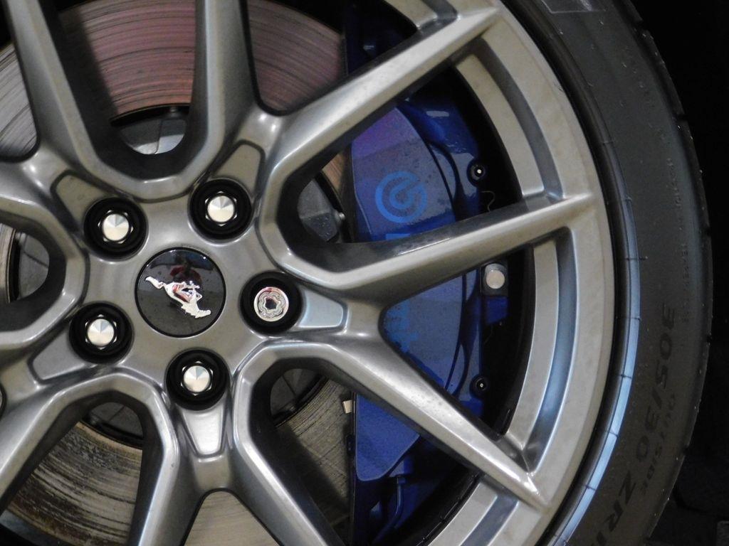 Ford Mustang Dark Horse 2025
