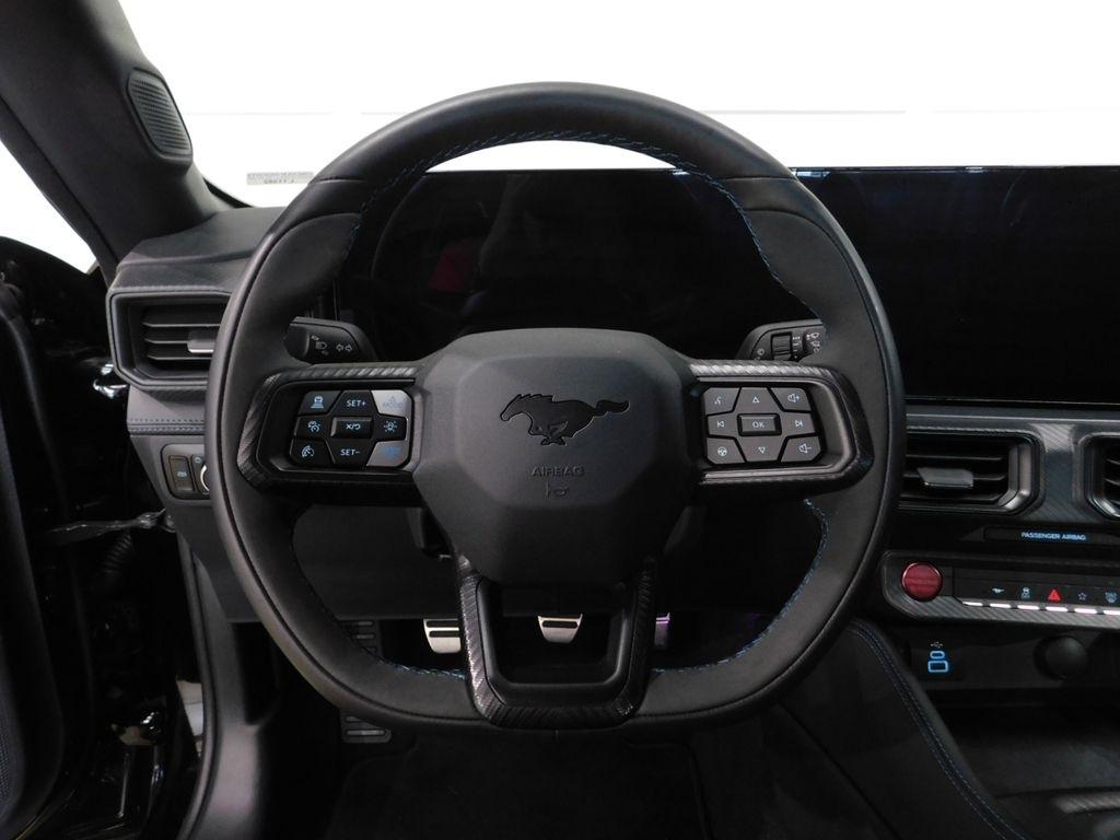 Ford Mustang Dark Horse 2025