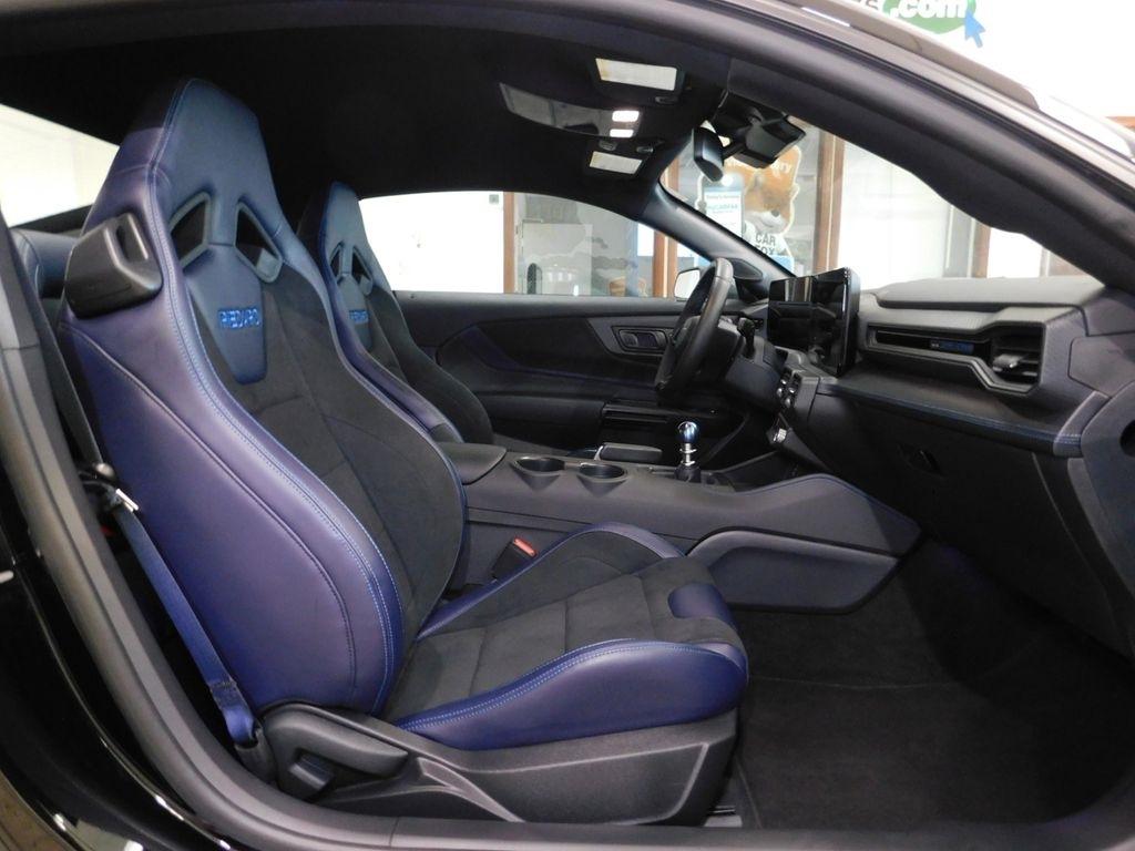 Ford Mustang Dark Horse 2025