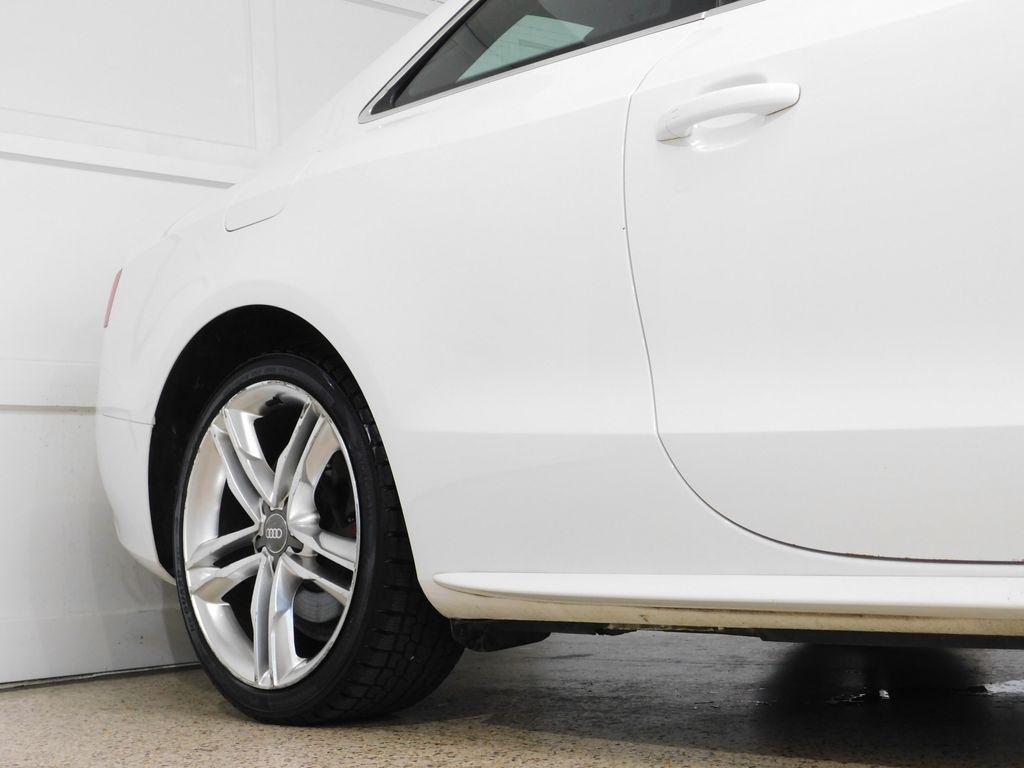 Audi A5 Coupe 2.0T quattro Manual 2010