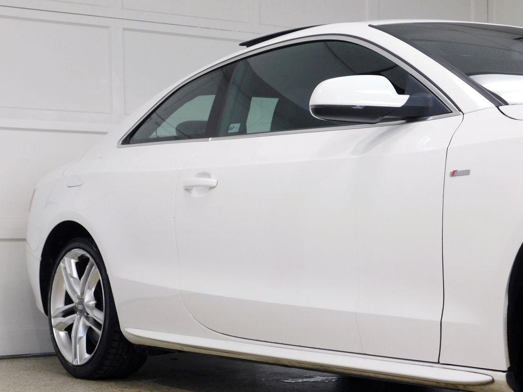 Audi A5 Coupe 2.0T quattro Manual 2010