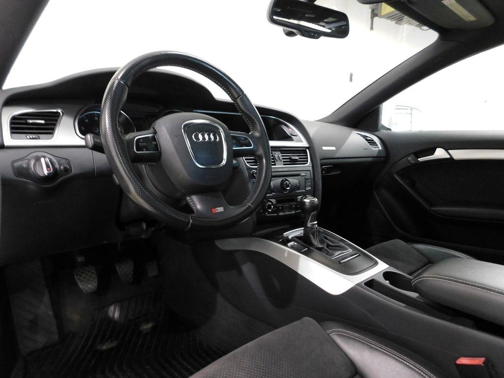 Audi A5 Coupe 2.0T quattro Manual 2010