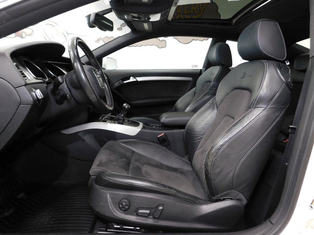 Audi A5 Coupe 2.0T quattro Manual 2010
