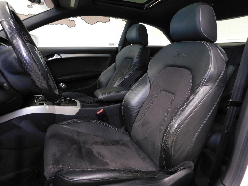 Audi A5 Coupe 2.0T quattro Manual 2010