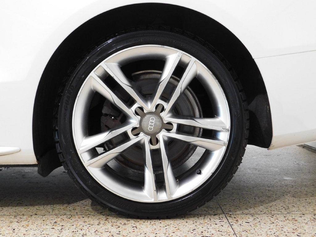 Audi A5 Coupe 2.0T quattro Manual 2010