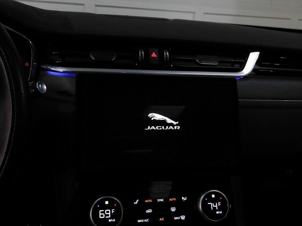 Jaguar F-Pace SVR 2024