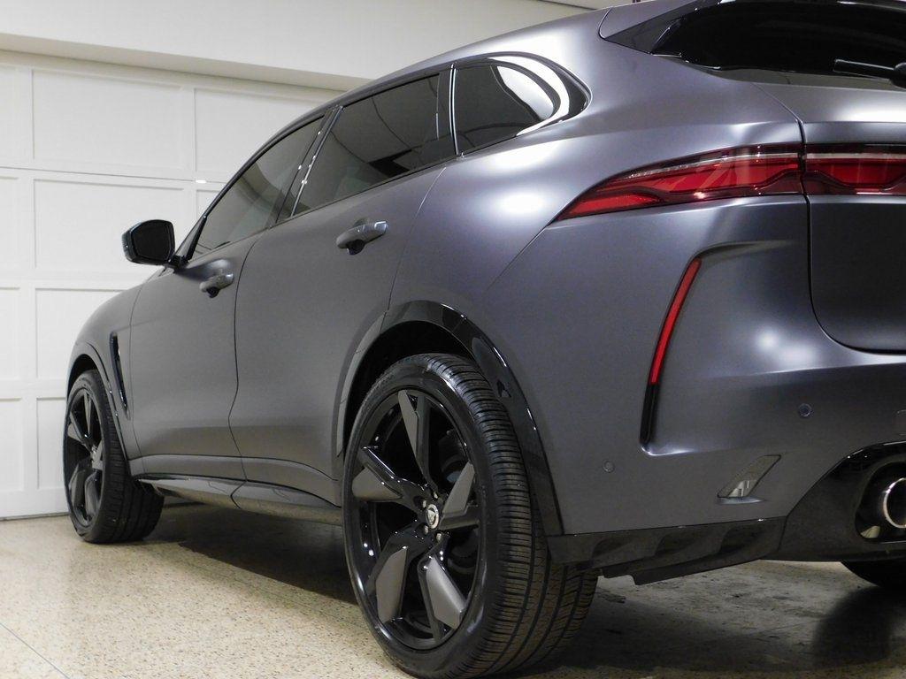 Jaguar F-Pace SVR 2024