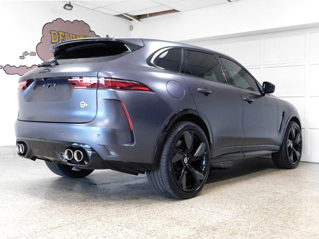 Jaguar F-Pace SVR 2024