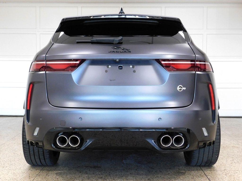 Jaguar F-Pace SVR 2024