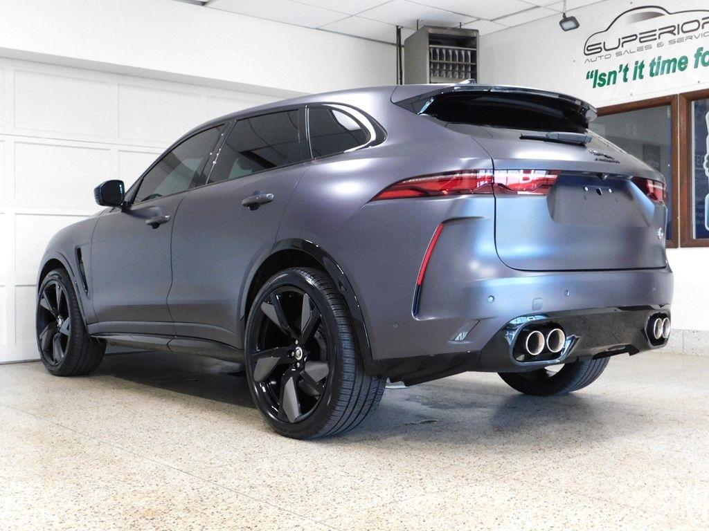 Jaguar F-Pace SVR 2024