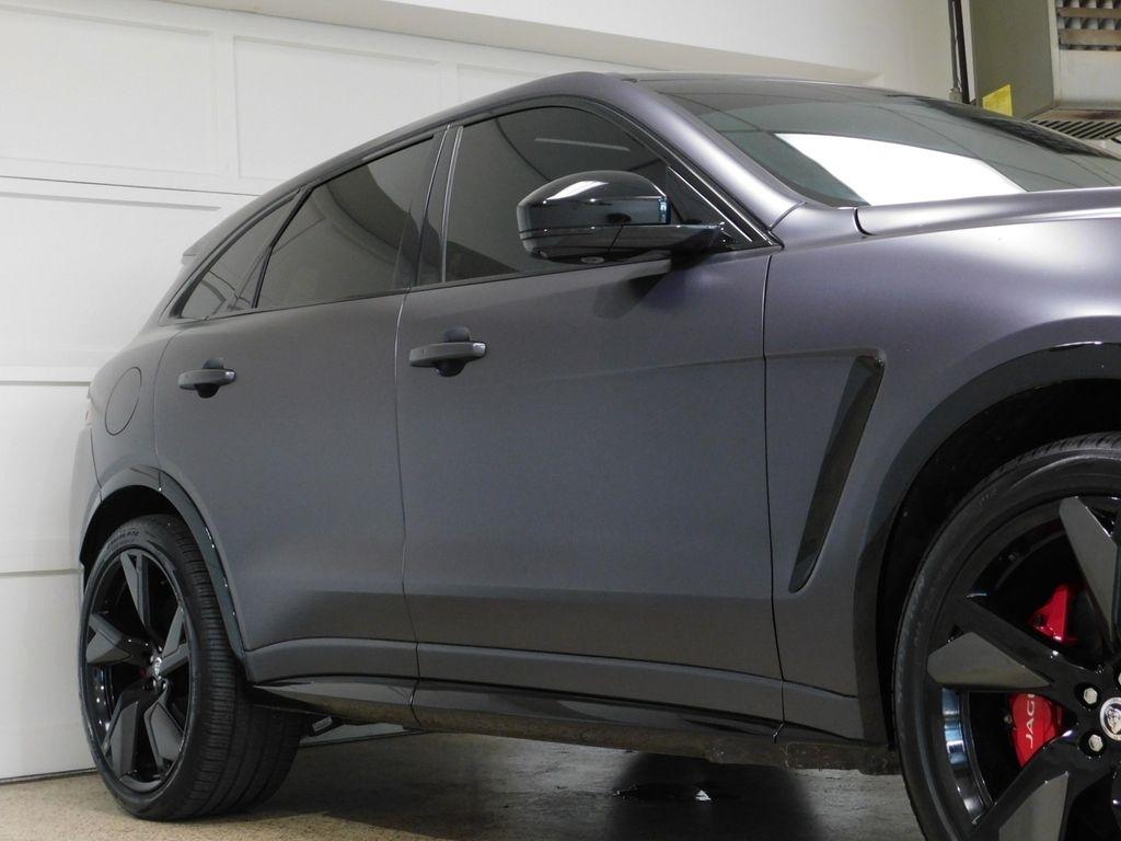 Jaguar F-Pace SVR 2024