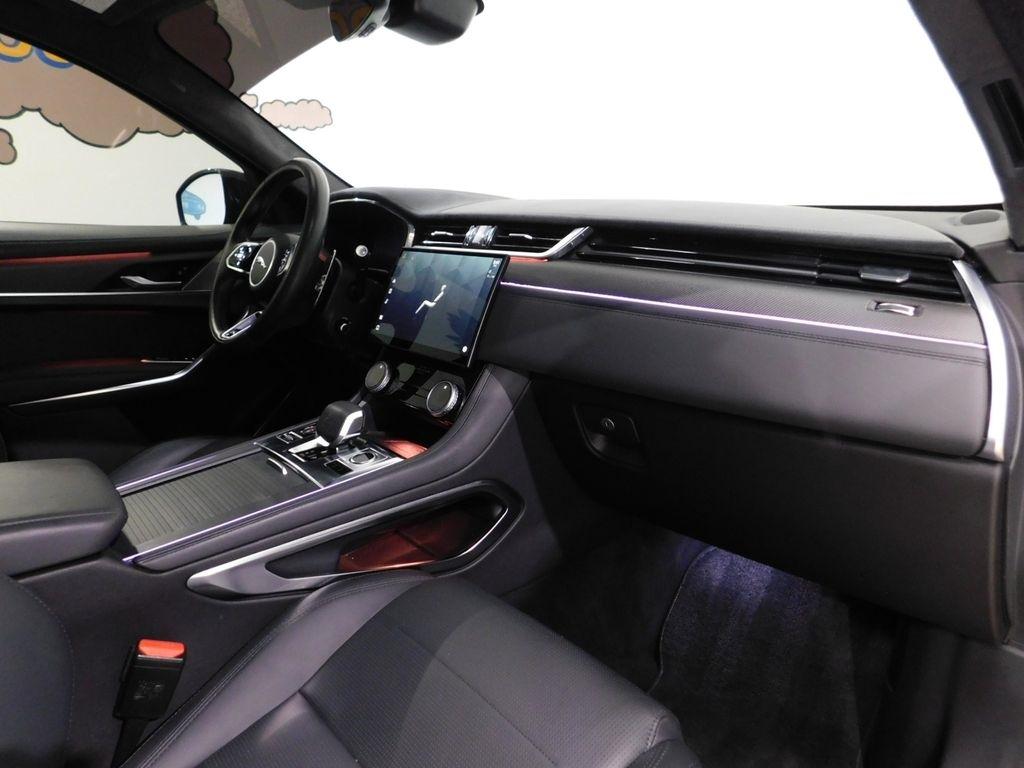 Jaguar F-Pace SVR 2024
