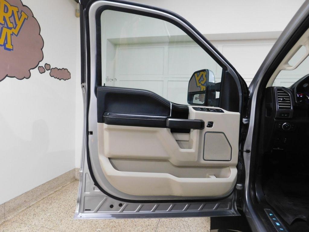 Ford F-450 SD Lariat Crew Cab DRW 4WD 2021