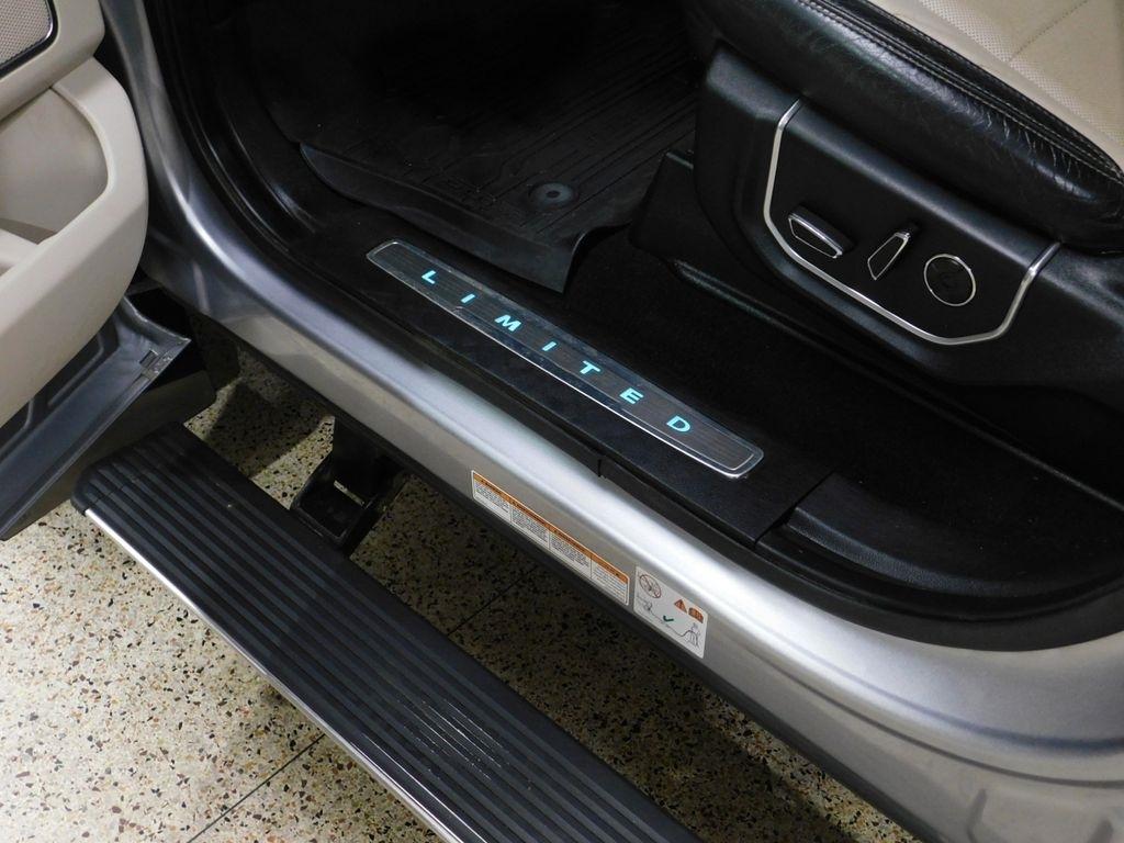 Ford F-450 SD Lariat Crew Cab DRW 4WD 2021