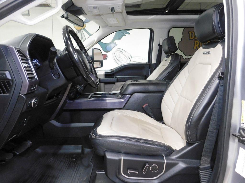 Ford F-450 SD Lariat Crew Cab DRW 4WD 2021