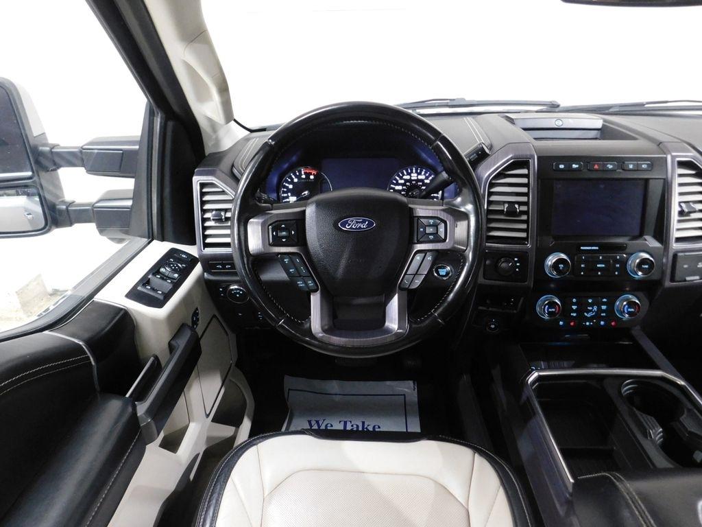Ford F-450 SD Lariat Crew Cab DRW 4WD 2021
