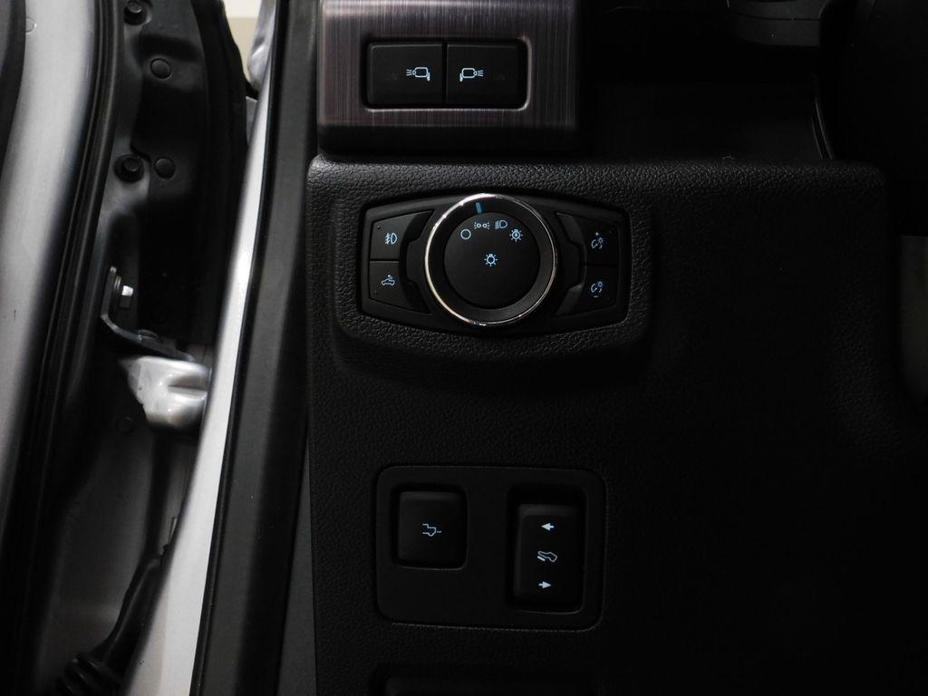 Ford F-450 SD Lariat Crew Cab DRW 4WD 2021