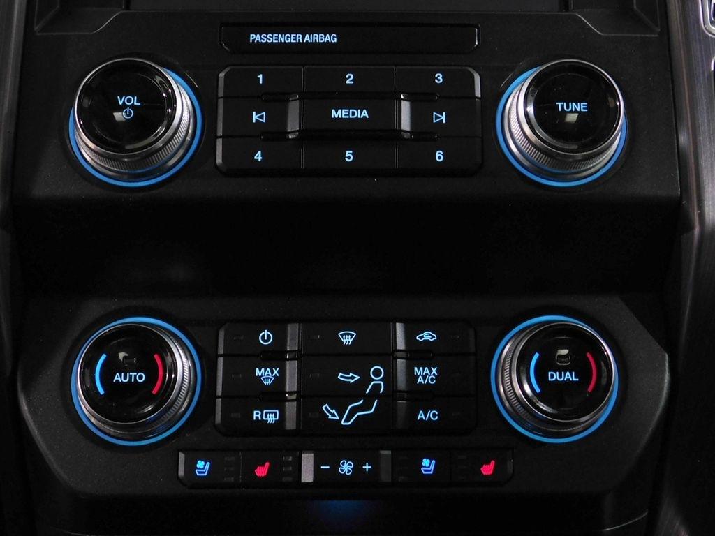 Ford F-450 SD Lariat Crew Cab DRW 4WD 2021