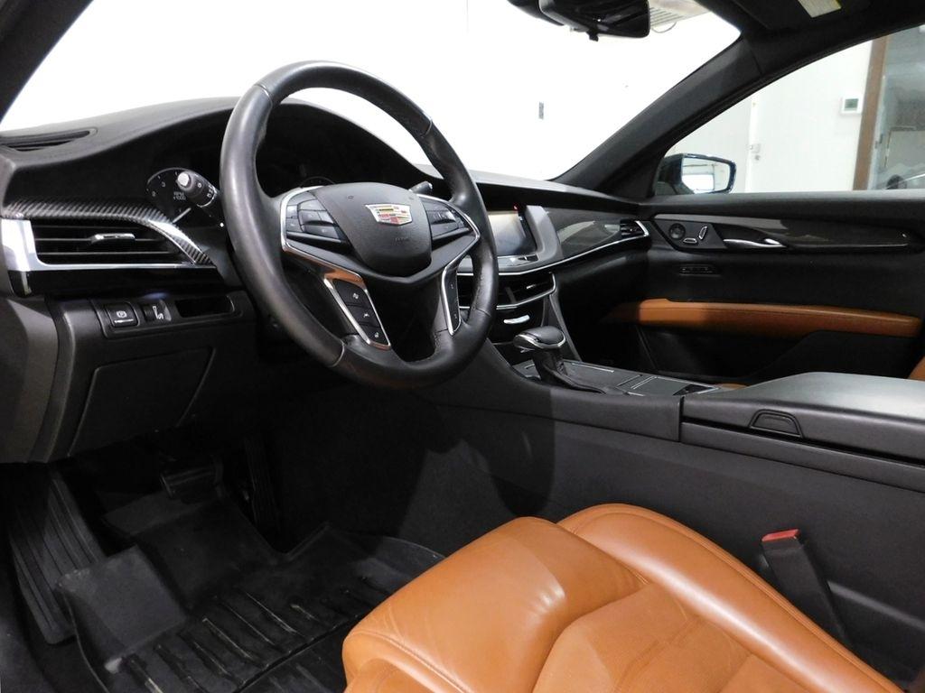 Cadillac CT6 3.0L Luxury Twin Turbo AWD 2017