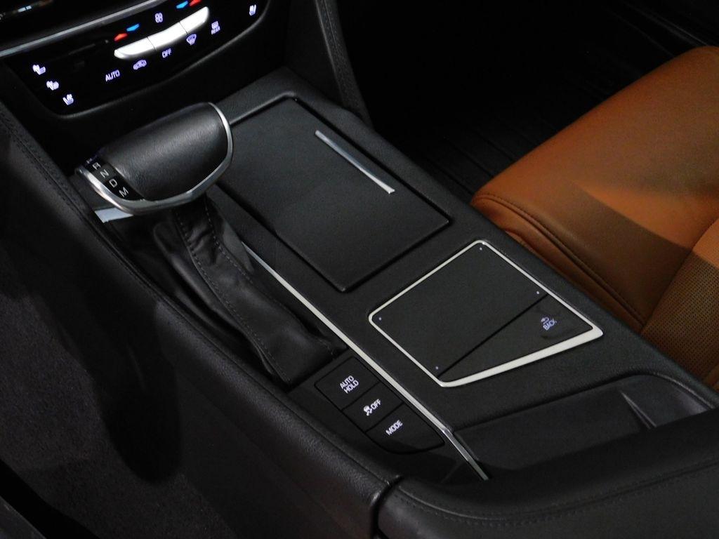 Cadillac CT6 3.0L Luxury Twin Turbo AWD 2017