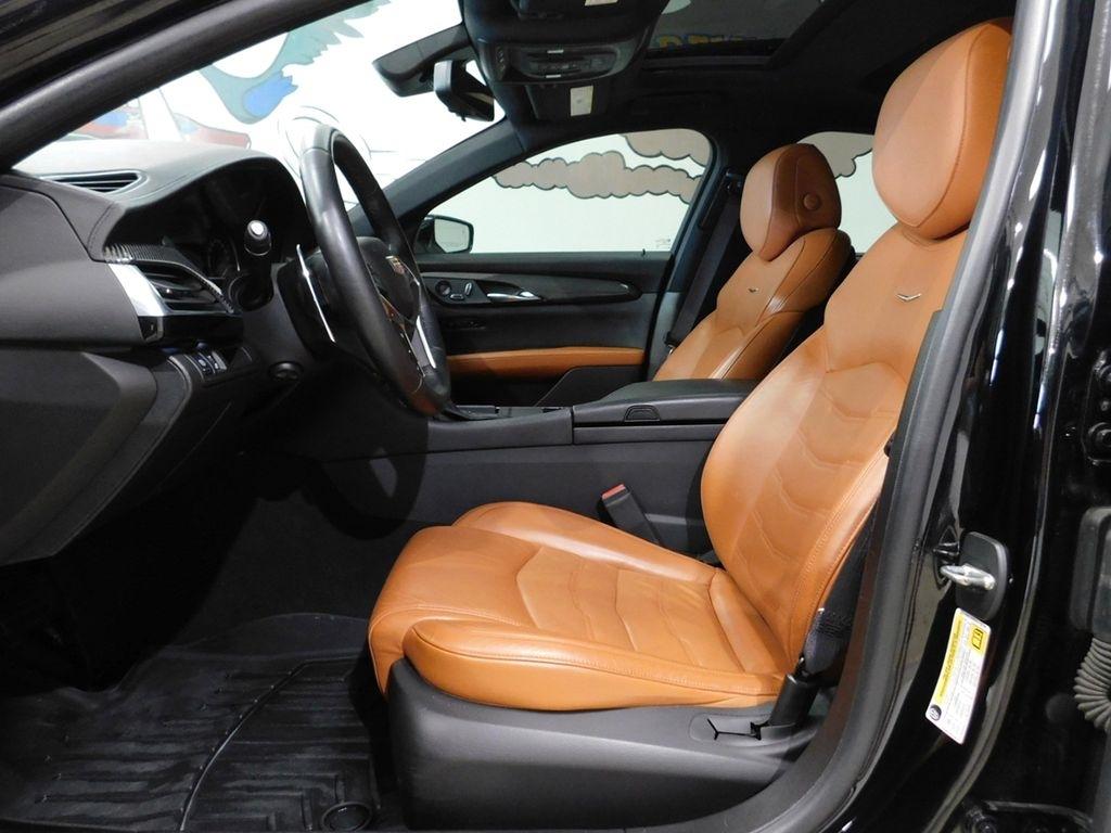Cadillac CT6 3.0L Luxury Twin Turbo AWD 2017
