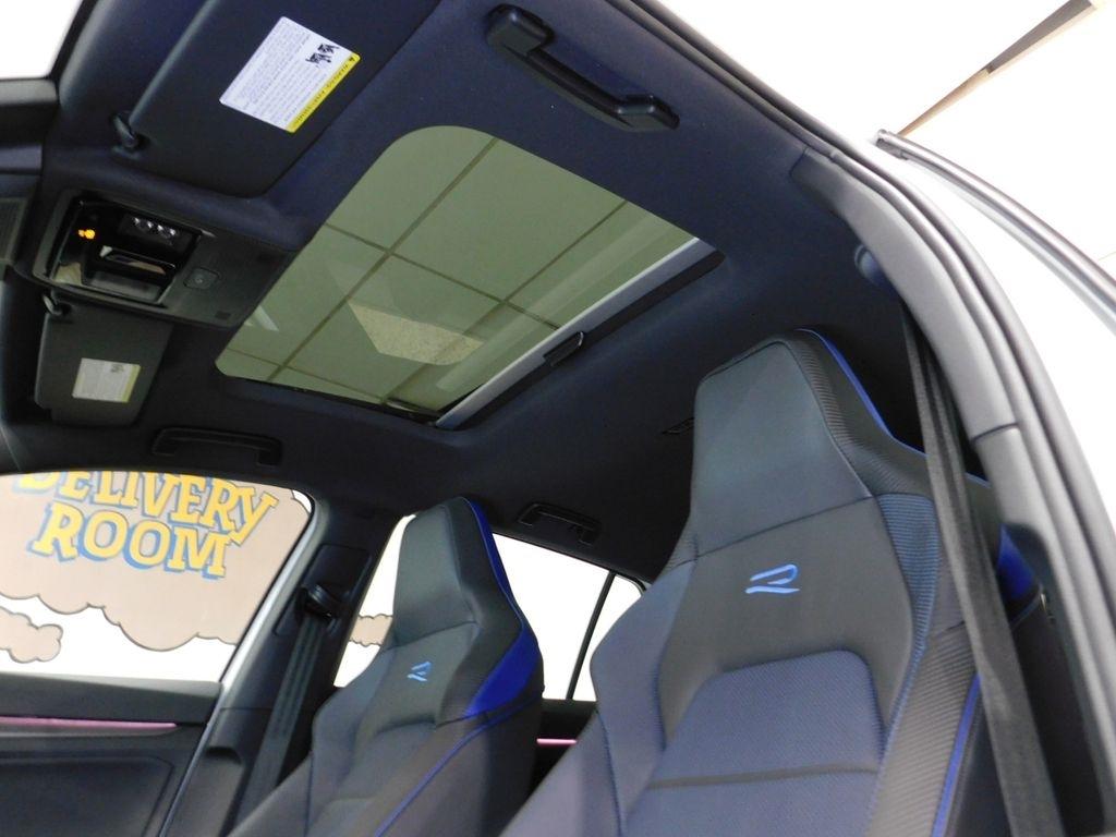 Volkswagen Golf R 2.0 TSI 2026