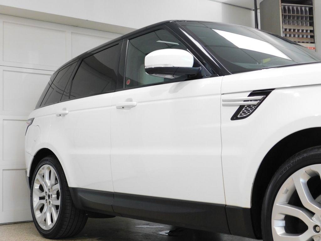 Land Rover Range Rover Sport 3.0L V6 Supercharged SE 2014