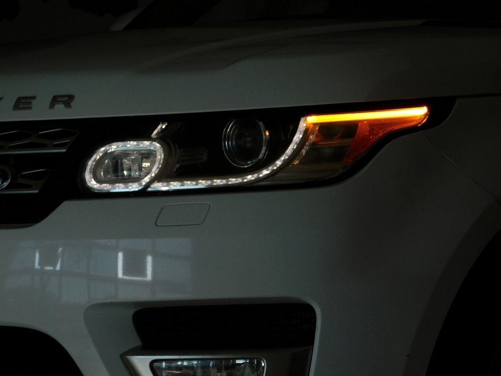 Land Rover Range Rover Sport 3.0L V6 Supercharged SE 2014