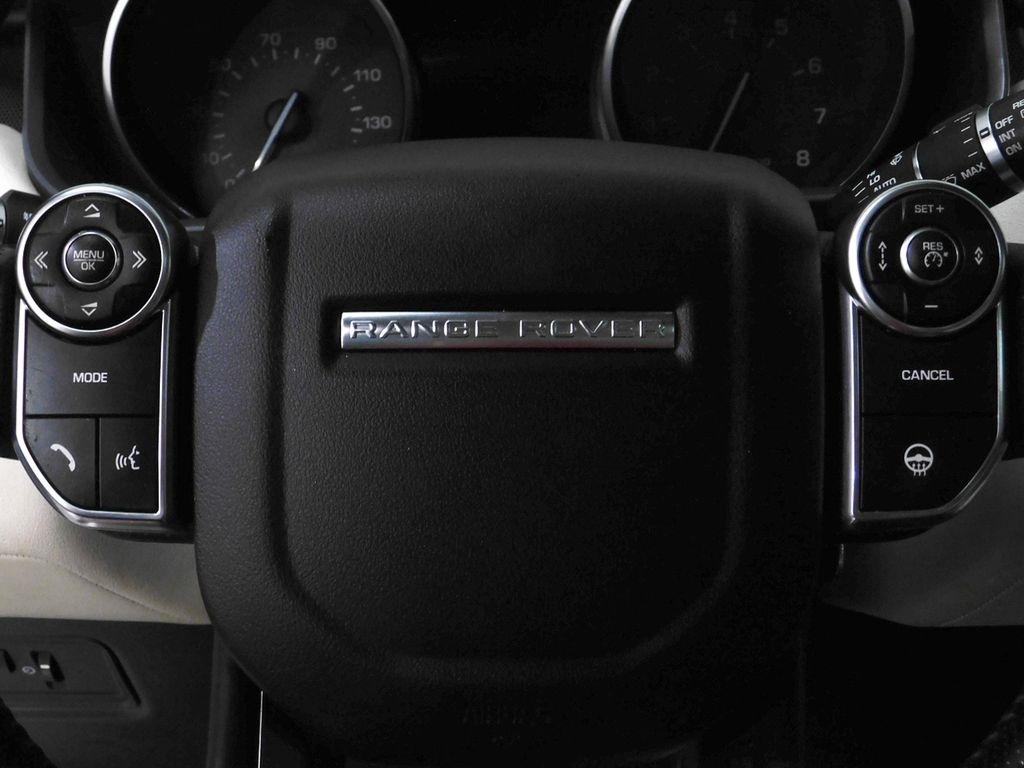Land Rover Range Rover Sport 3.0L V6 Supercharged SE 2014