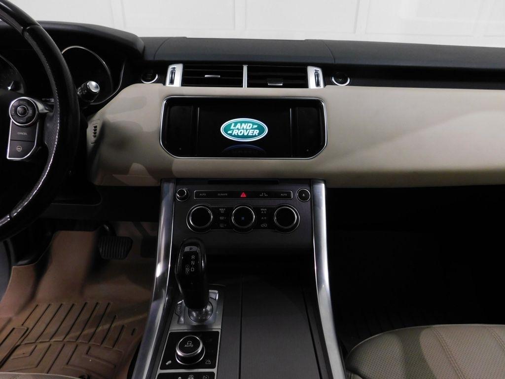 Land Rover Range Rover Sport 3.0L V6 Supercharged SE 2014