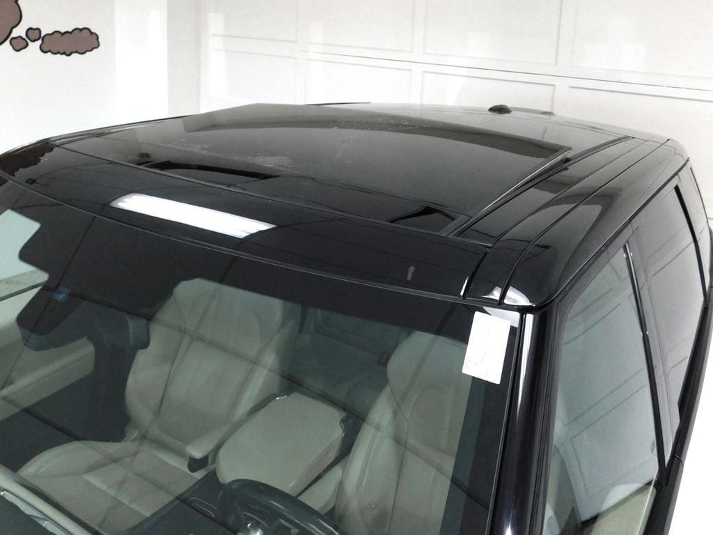 Land Rover Range Rover Sport 3.0L V6 Supercharged SE 2014