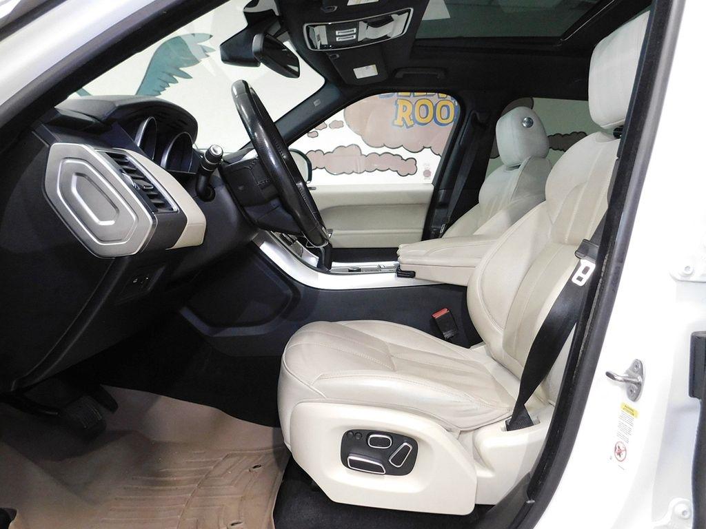 Land Rover Range Rover Sport 3.0L V6 Supercharged SE 2014