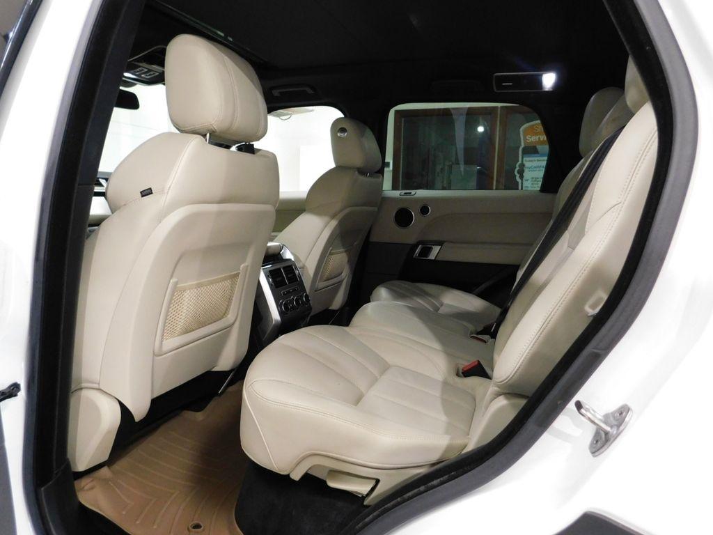 Land Rover Range Rover Sport 3.0L V6 Supercharged SE 2014