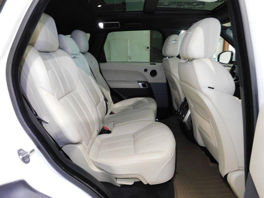 Land Rover Range Rover Sport 3.0L V6 Supercharged SE 2014