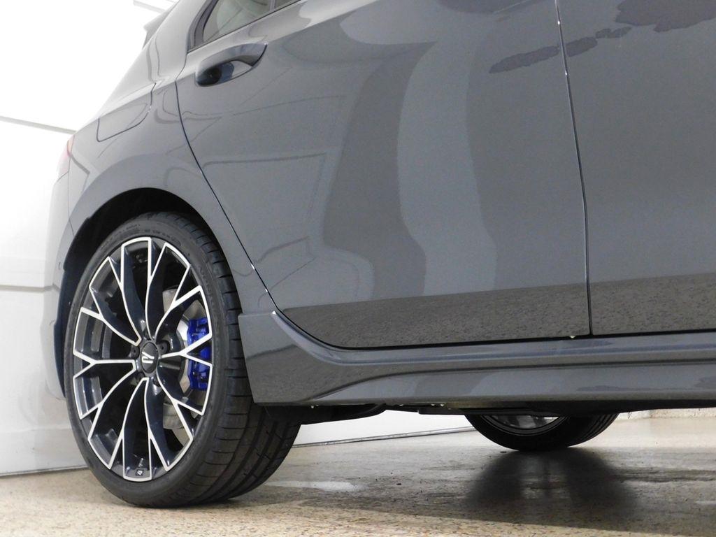 Volkswagen Golf R 2.0 TSI 2026