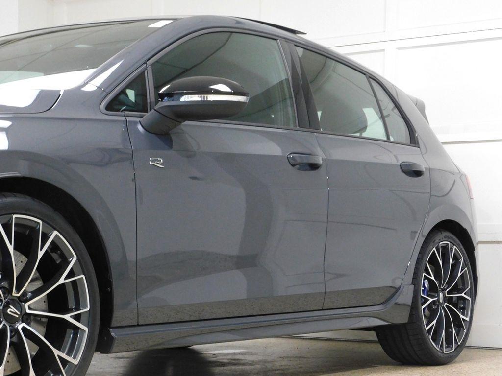 Volkswagen Golf R 2.0 TSI 2026