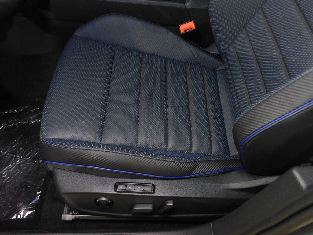 Volkswagen Golf R 2.0 TSI 2026